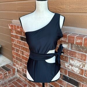Cutout Tied One Shoulder Swimwear One Piece Bathing Suit Swimsuit Women's Medium